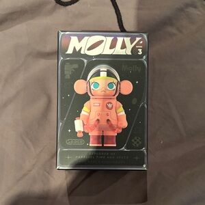 SEALED Space Molly Figure (peach 2016)